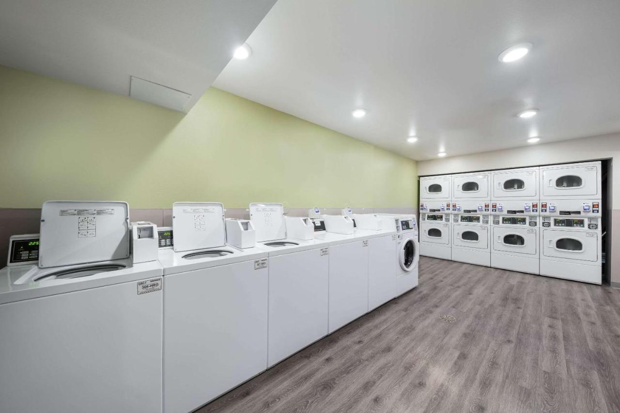Woodspring Suites Dallas Plano Central Legacy Drive מראה חיצוני תמונה